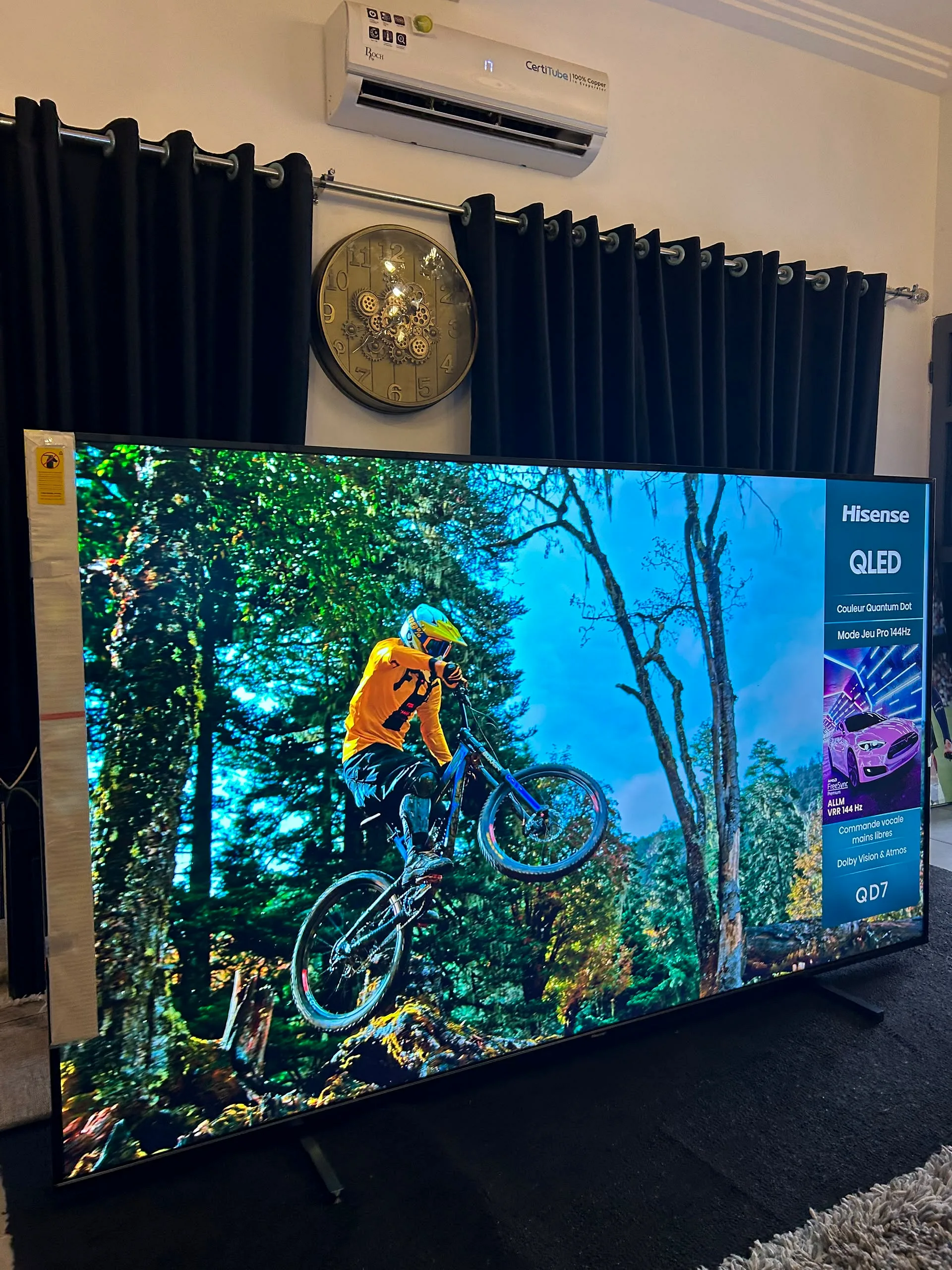 TV HISENSE QLED 100"