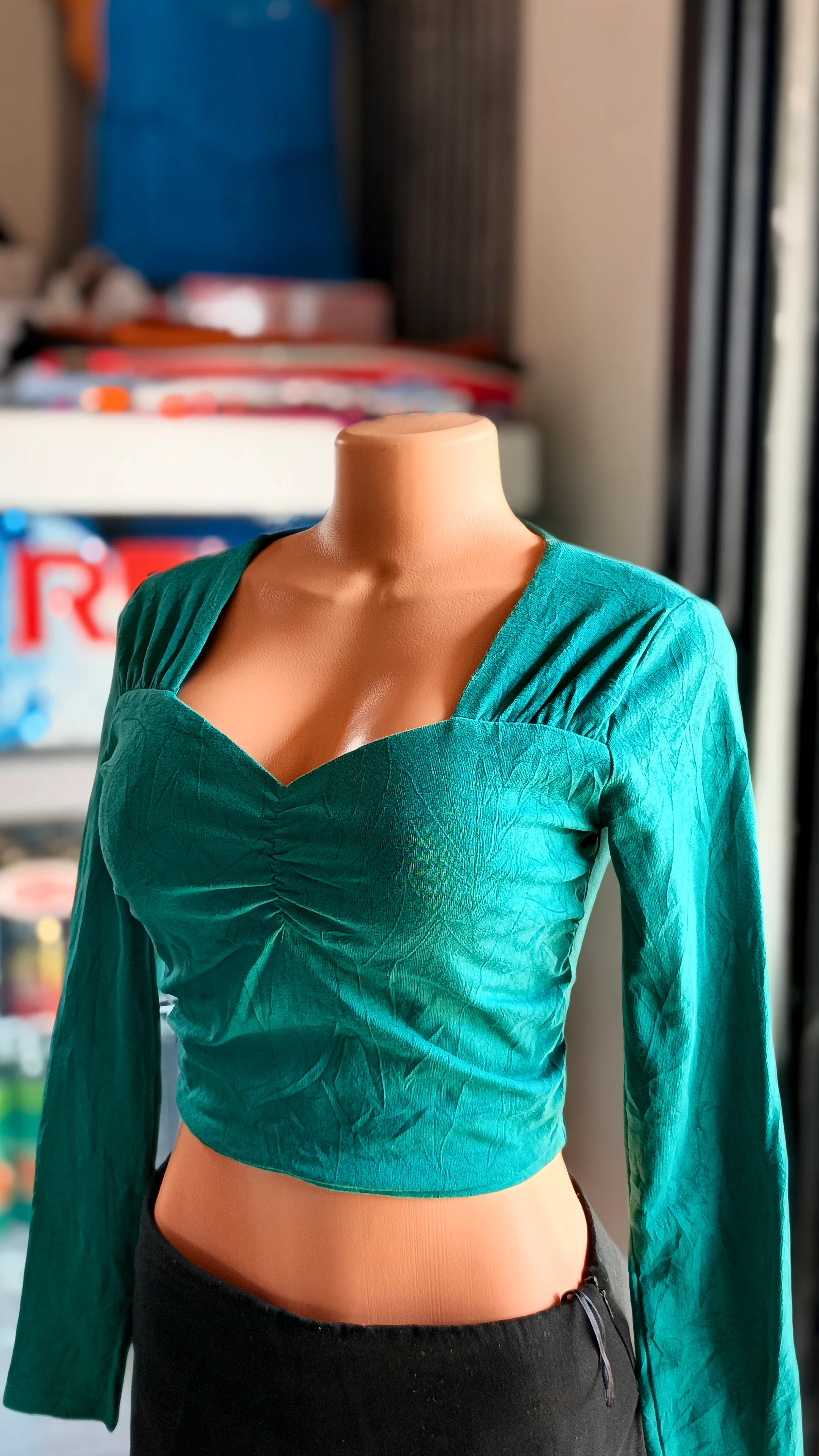 Crop top